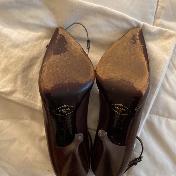 Prada - Picture 10 of 12